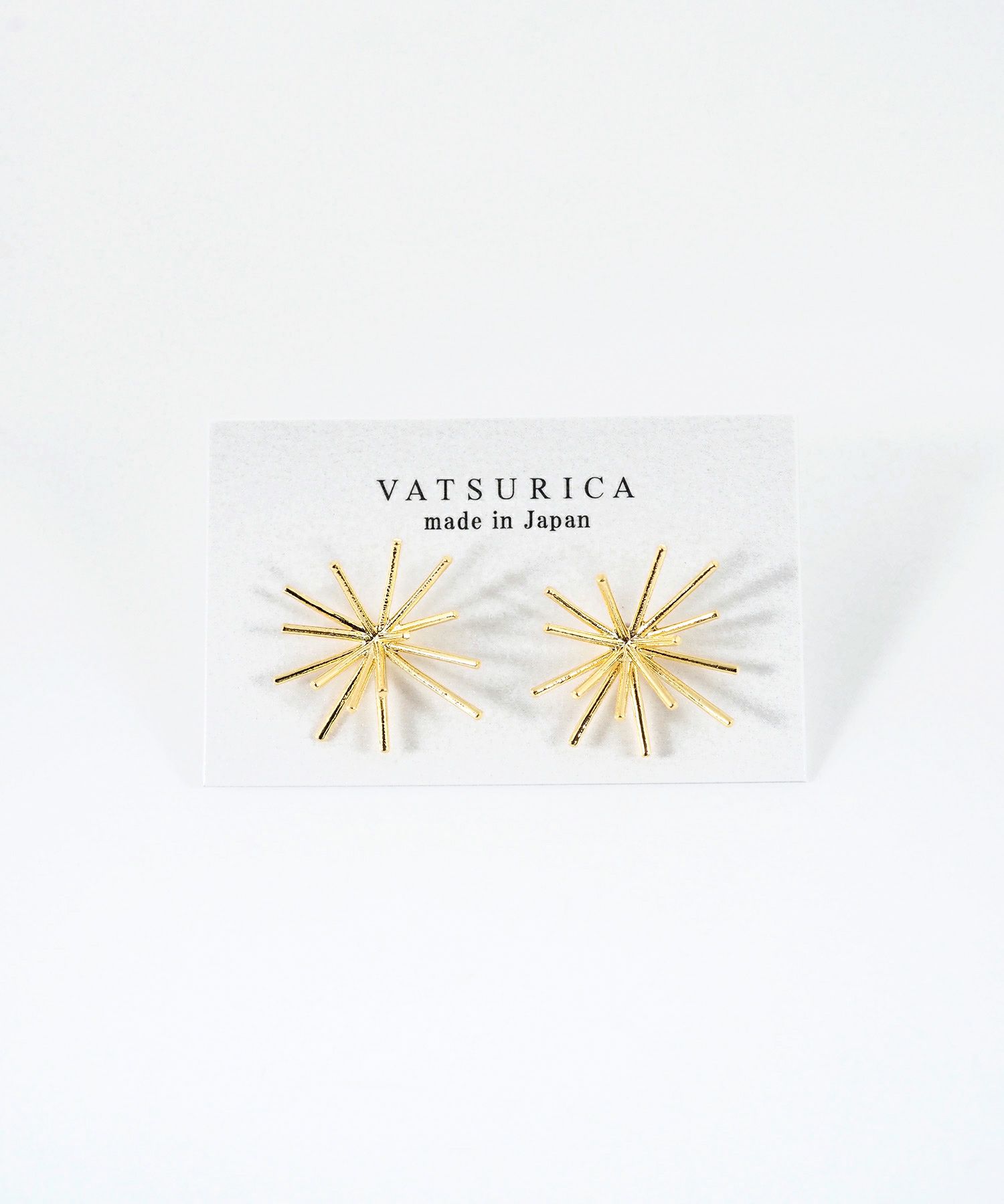 ホシハナチタンポストピアス