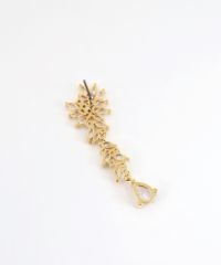 リーフビジューチタンポストピアス