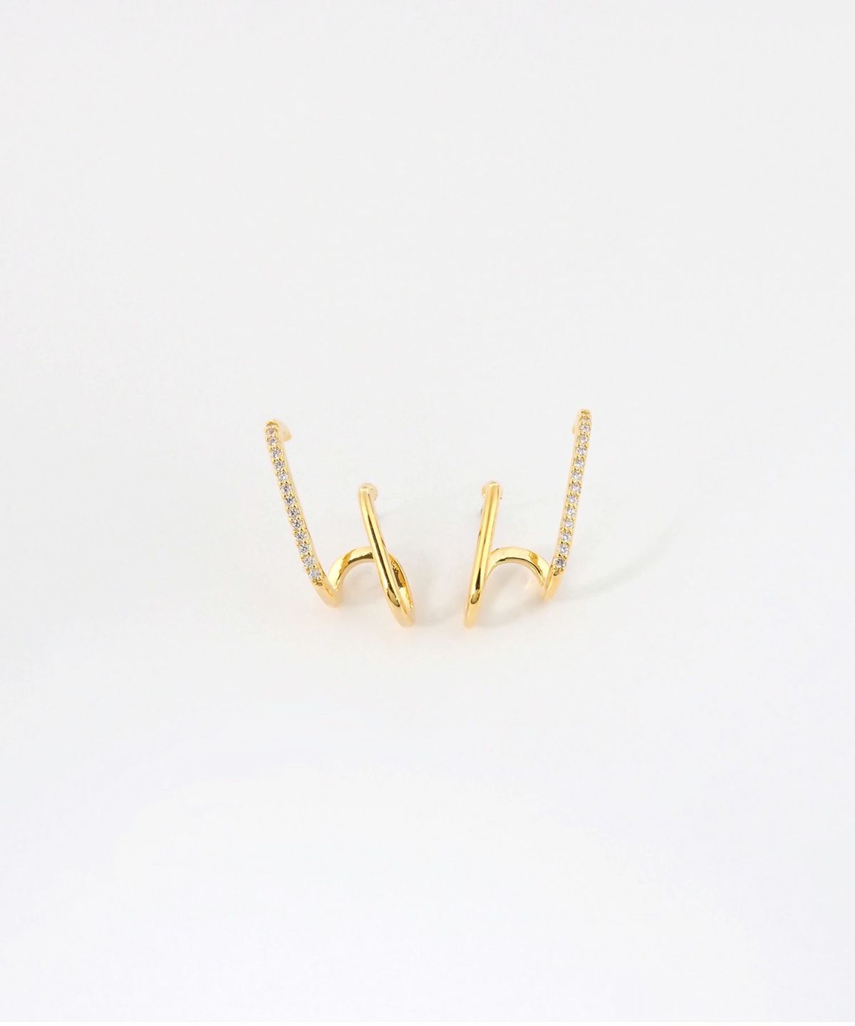 ドローイングバーチタンポストピアス