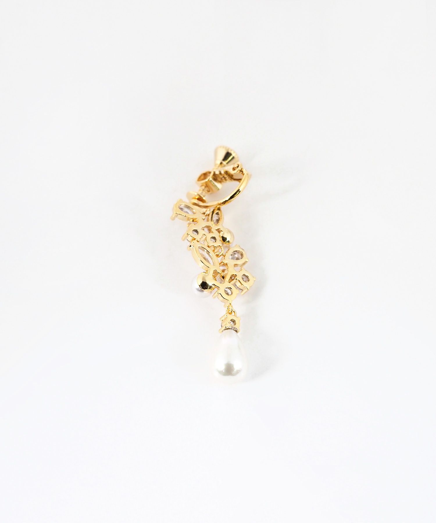 ビジューパールイヤリング