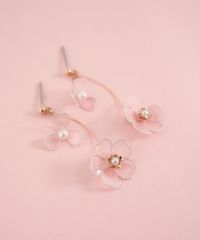SAKURAウェーブチタンポストピアス