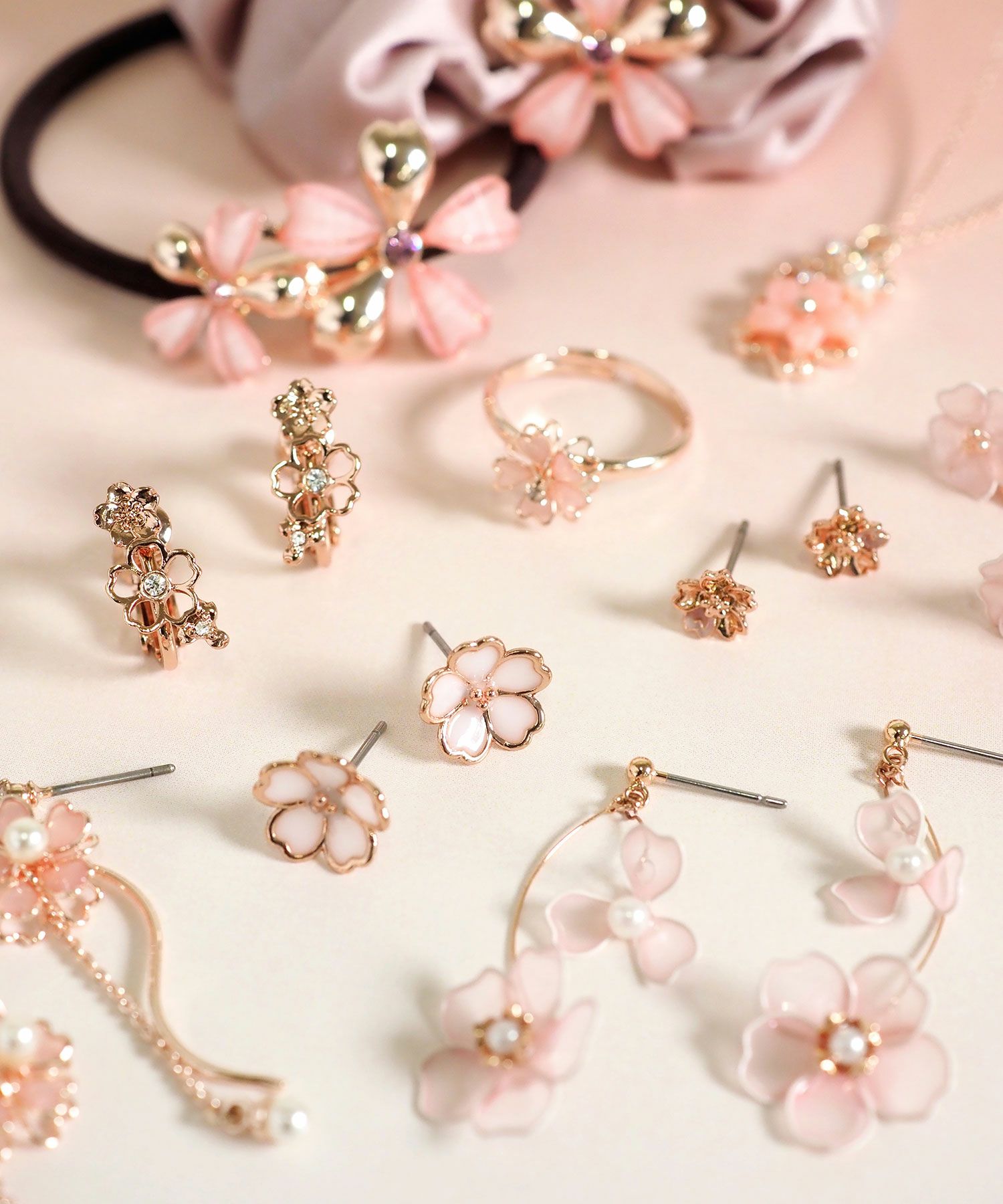 【20%off】SAKURA2連ビジューポニー