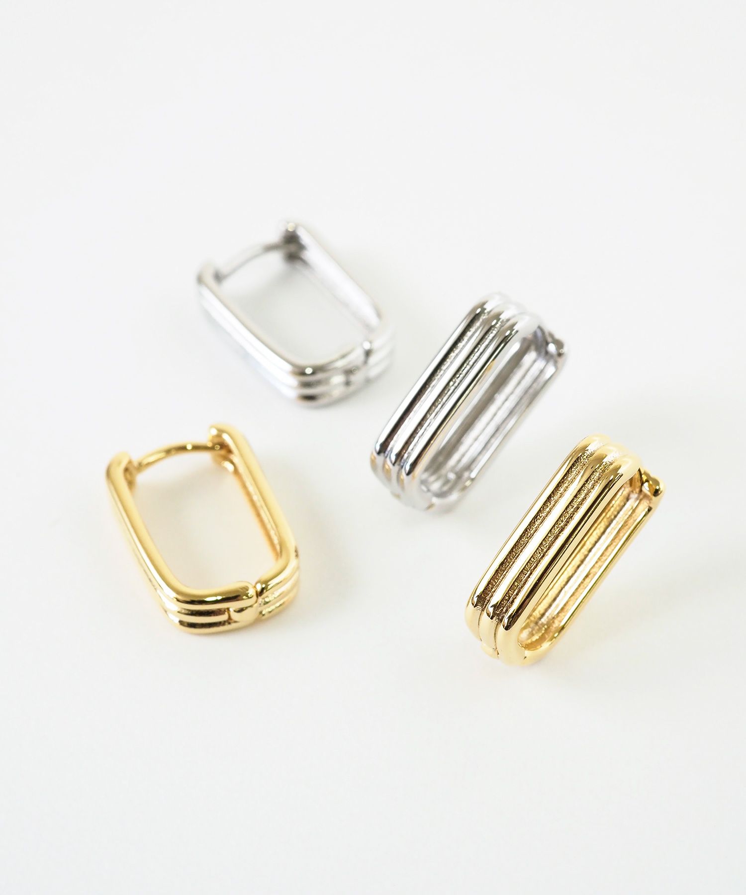 レクタングルフープワンタッチピアス