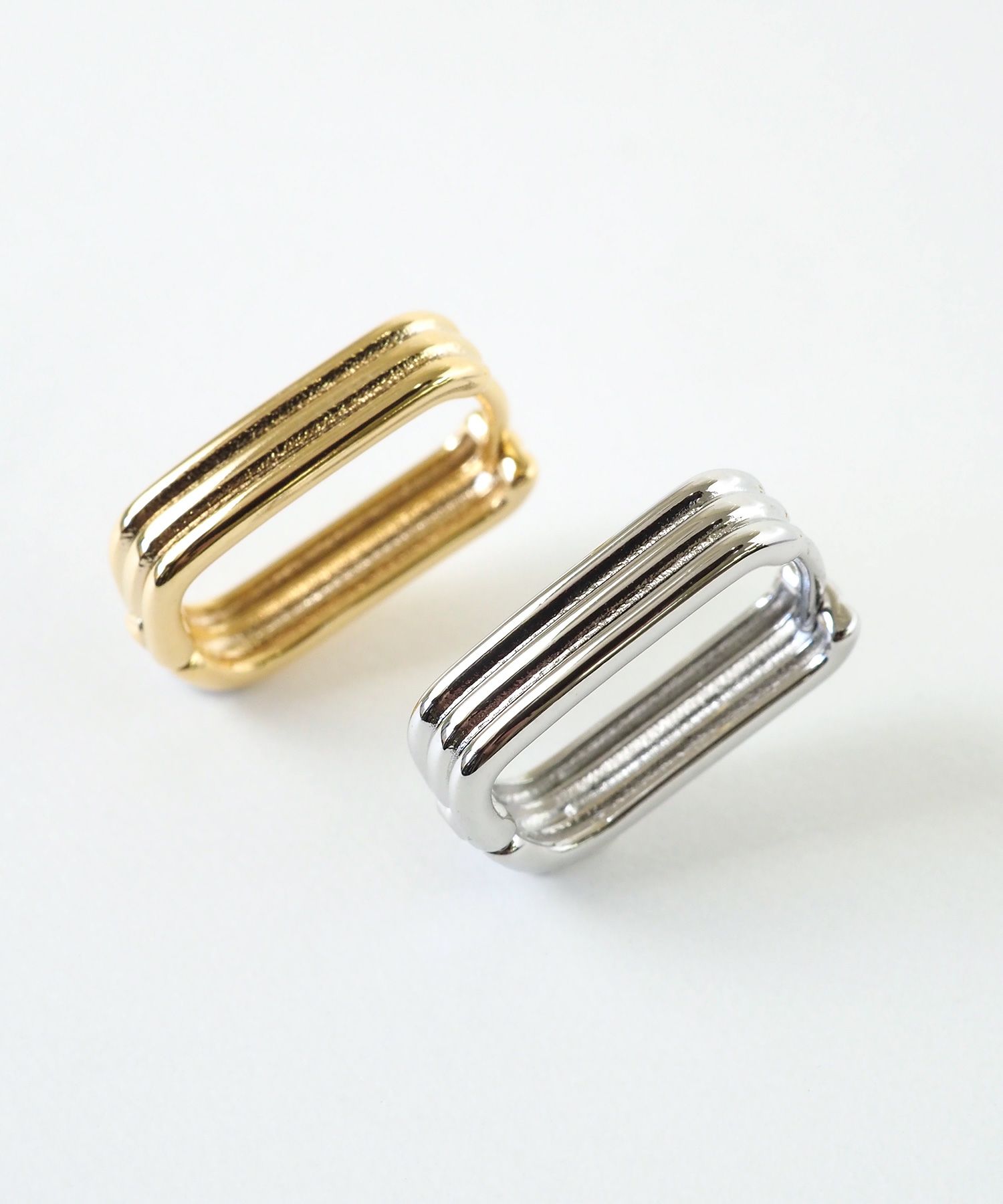 レクタングルフープワンタッチピアス