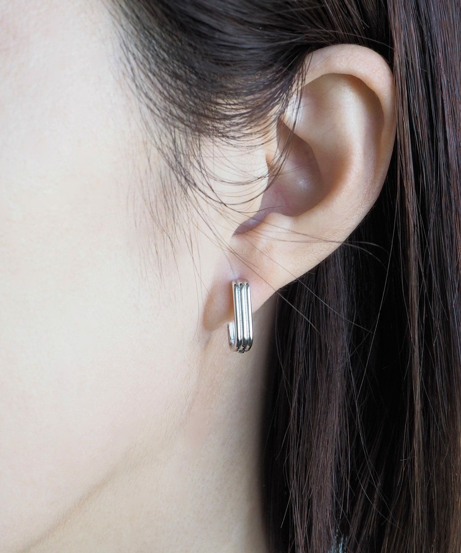 レクタングルフープワンタッチピアス