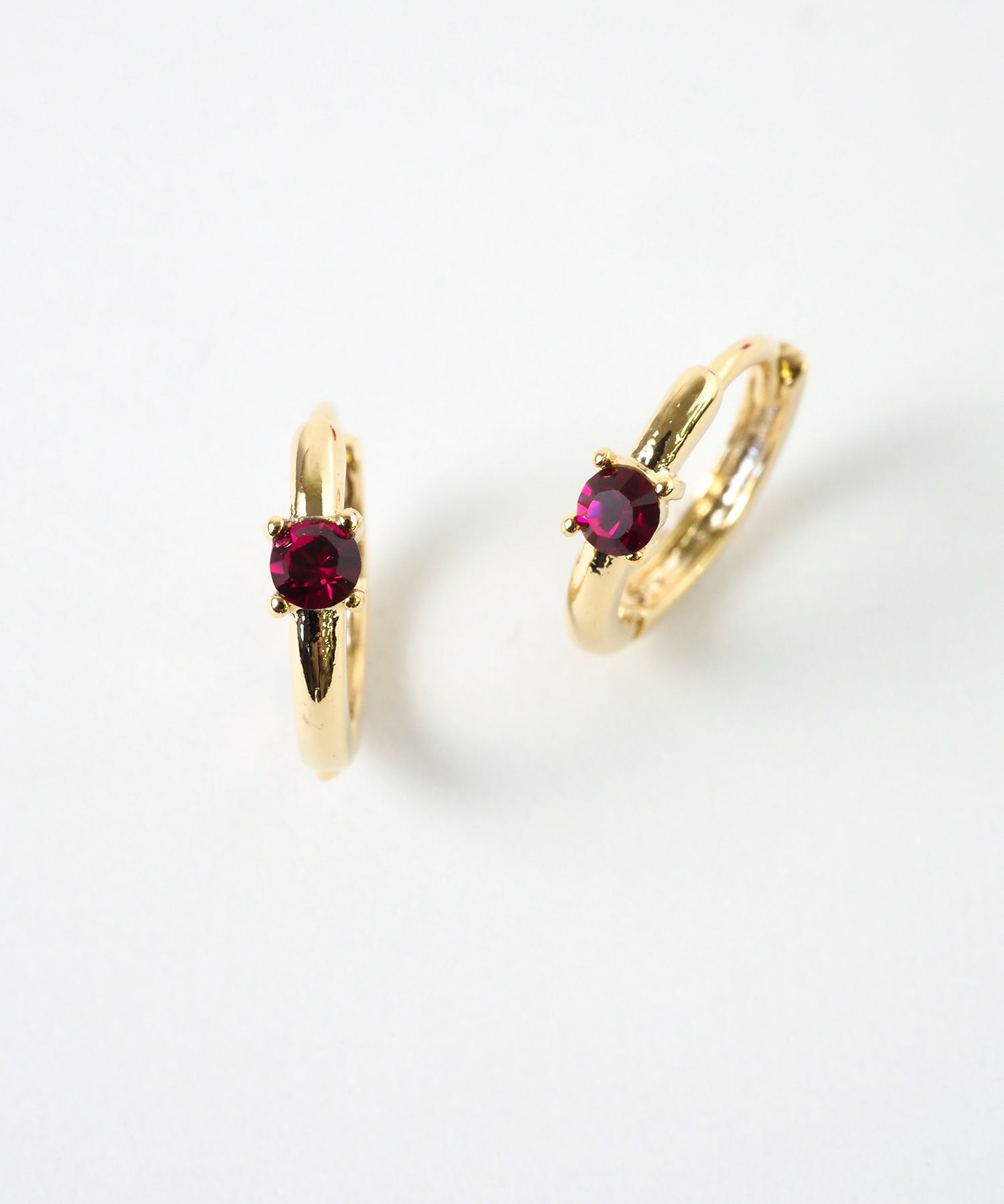 誕生石フープワンタッチピアス