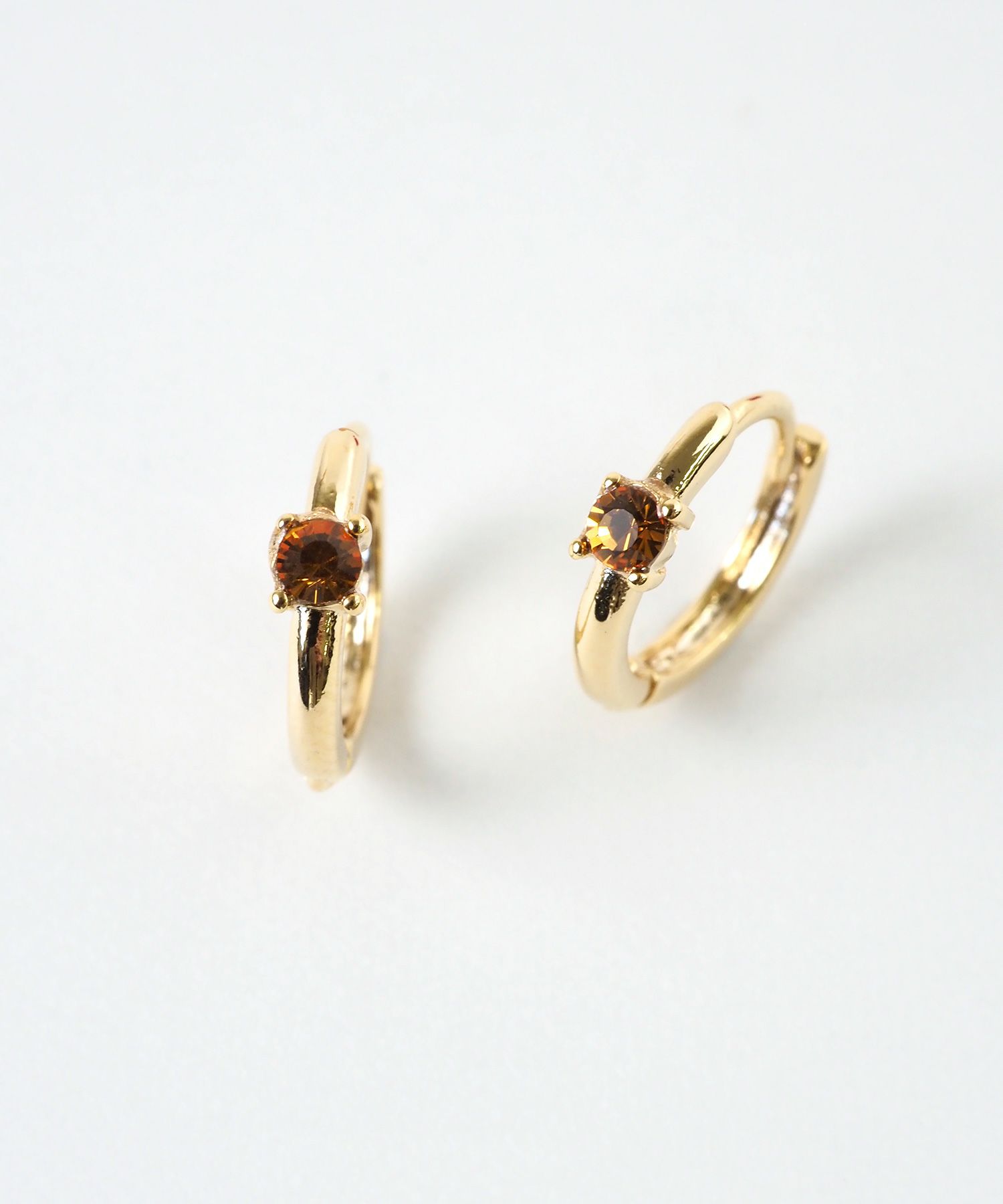 誕生石フープワンタッチピアス