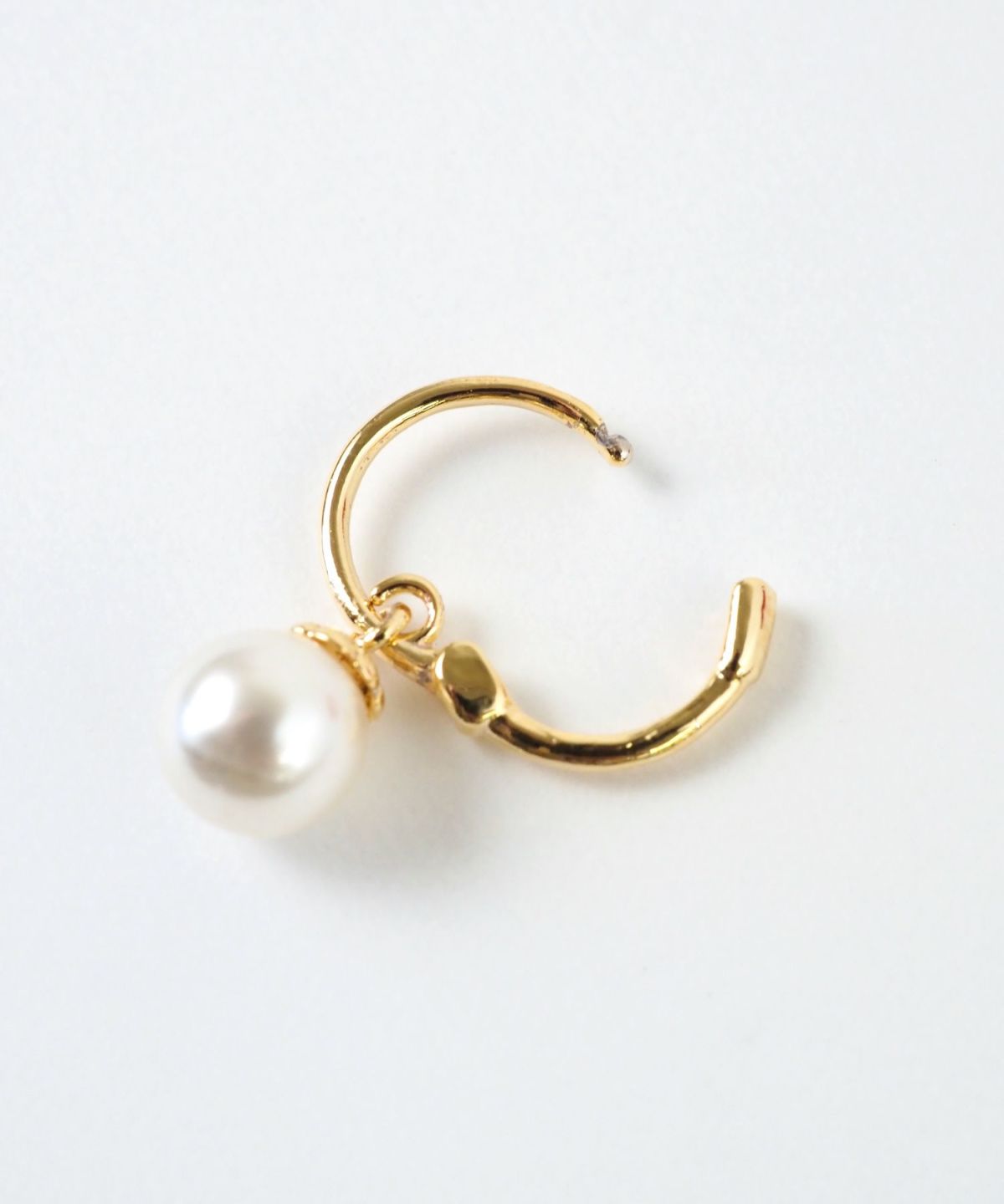 スイングパールフープワンタッチピアス
