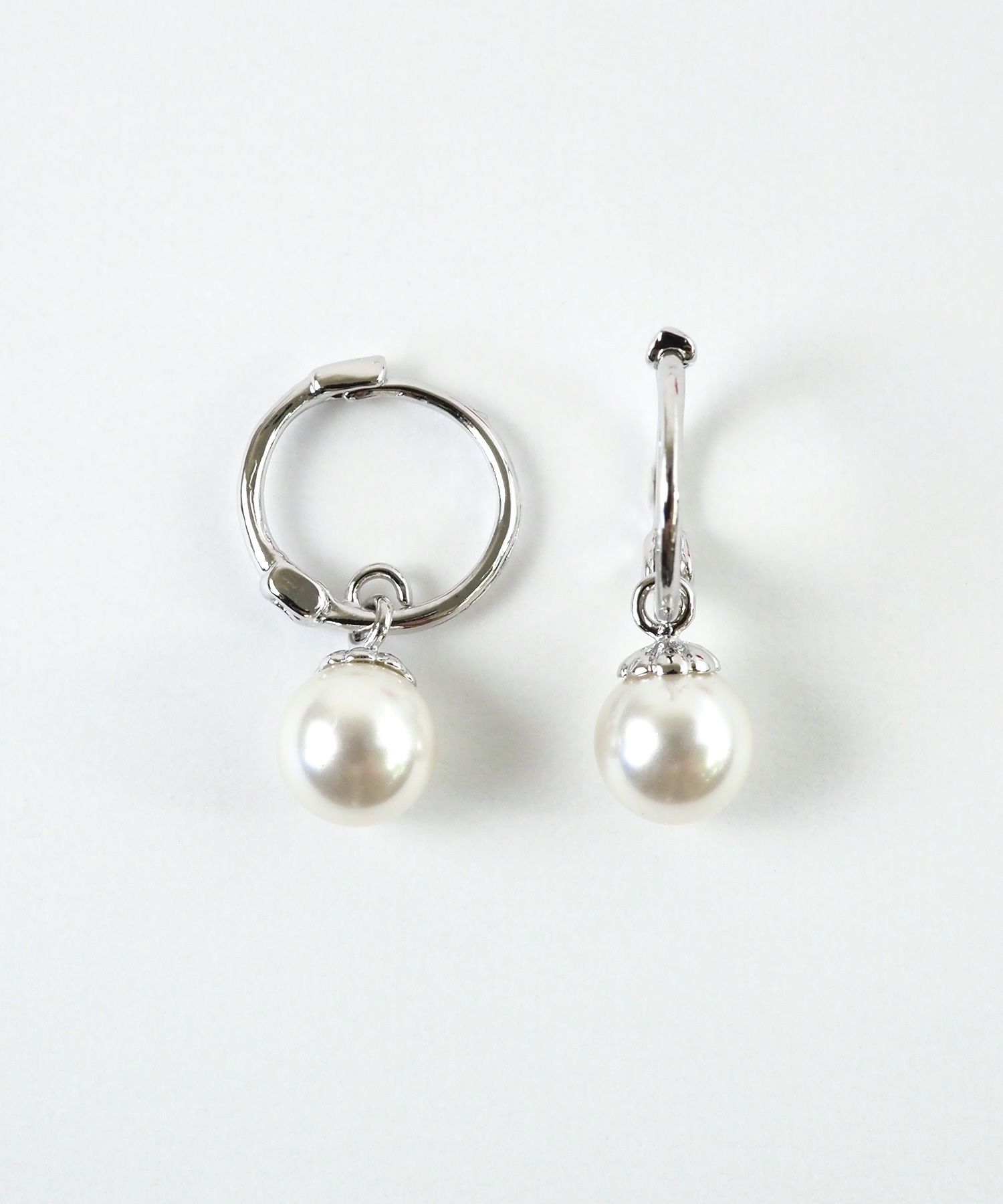 スイングパールフープワンタッチピアス