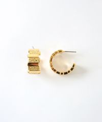 メタルタイルフープチタンポストピアス