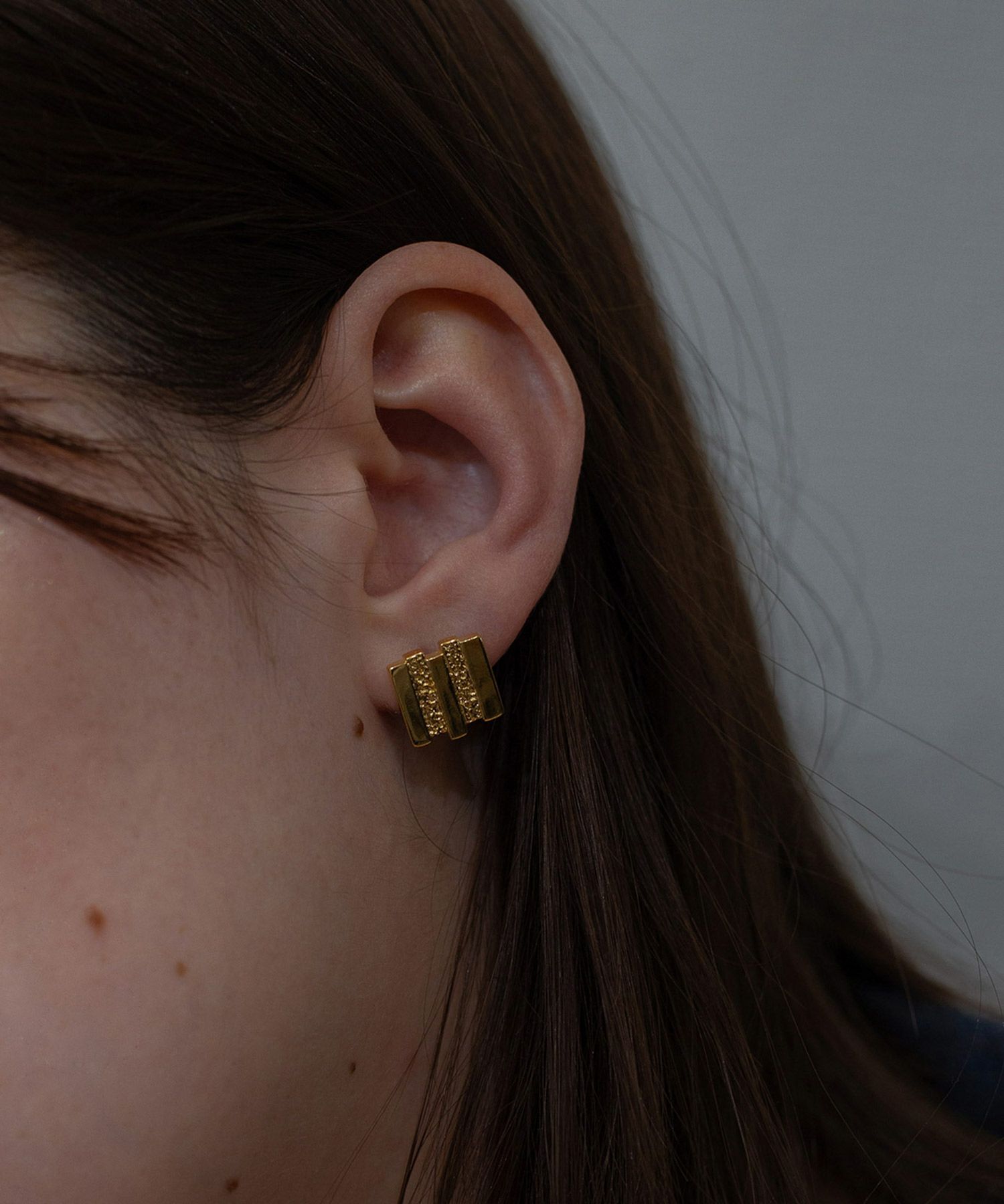 メタルタイルチタンポストピアス