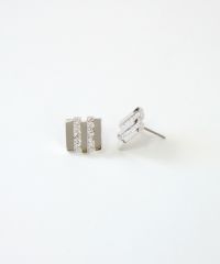 メタルタイルチタンポストピアス
