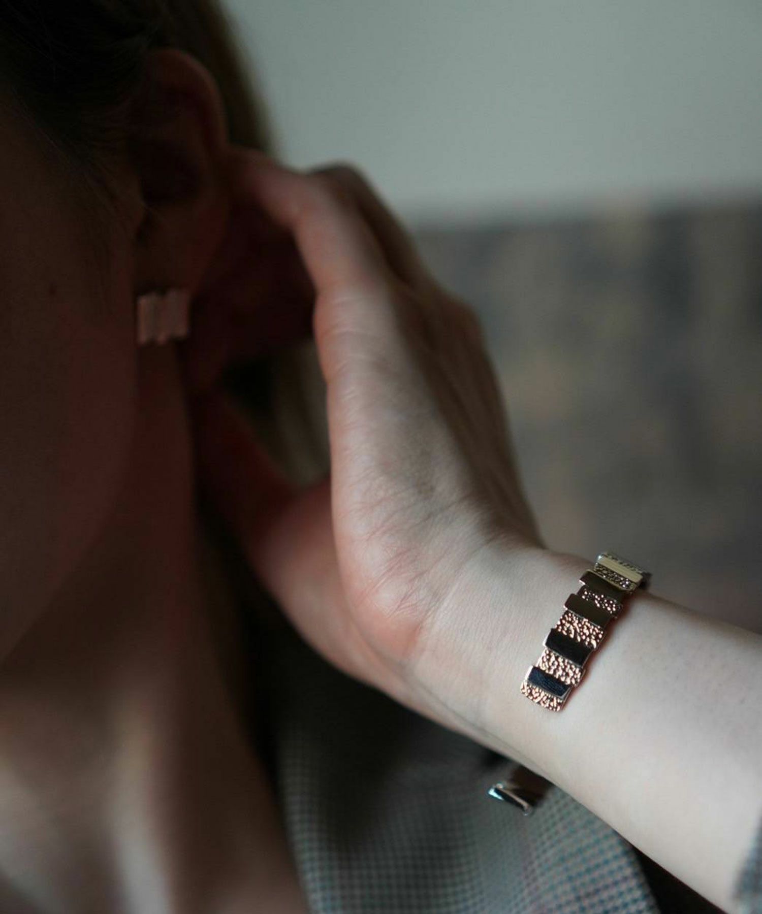 メタルタイルチタンポストピアス