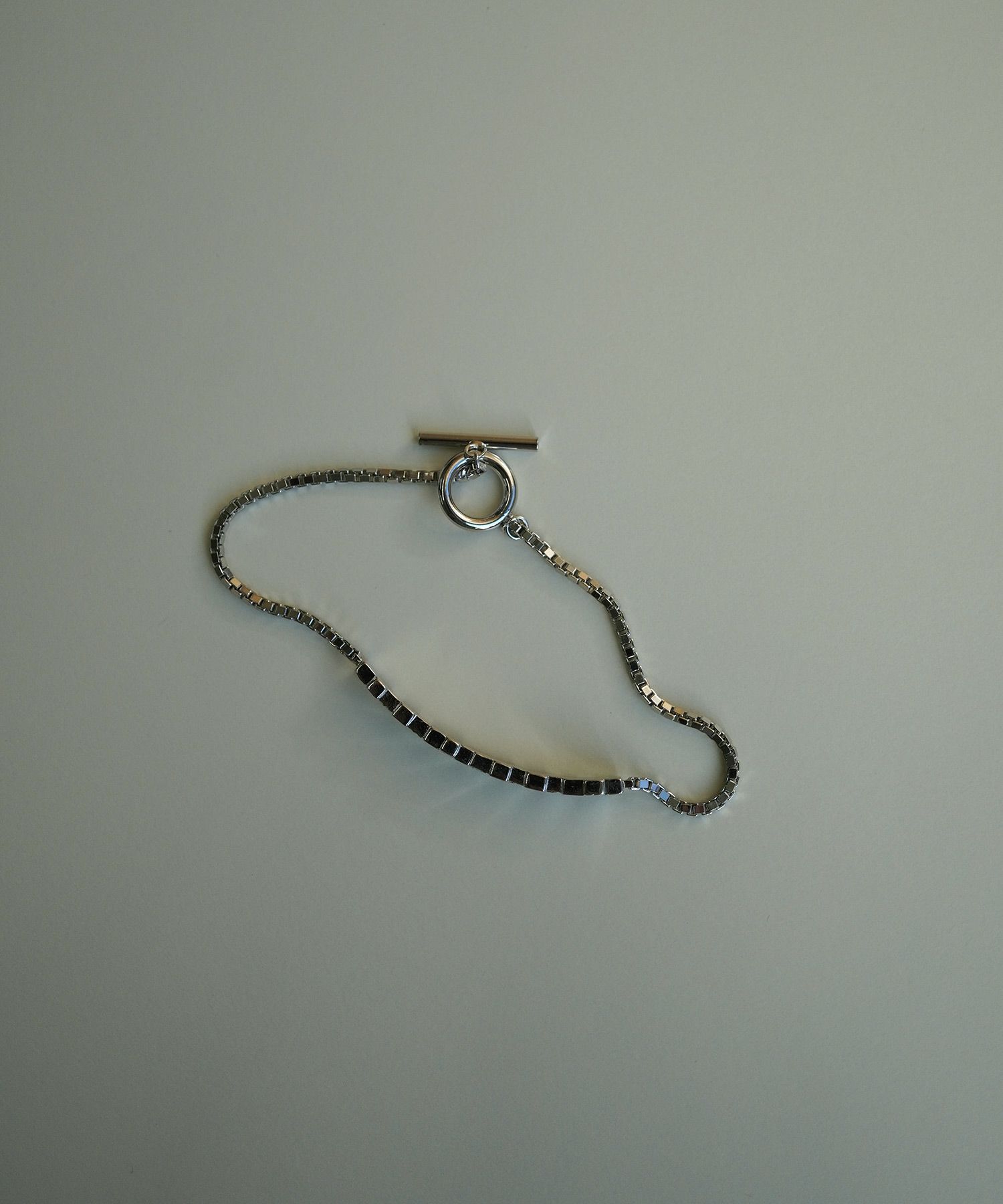 メタルタイルチェーンブレスレット