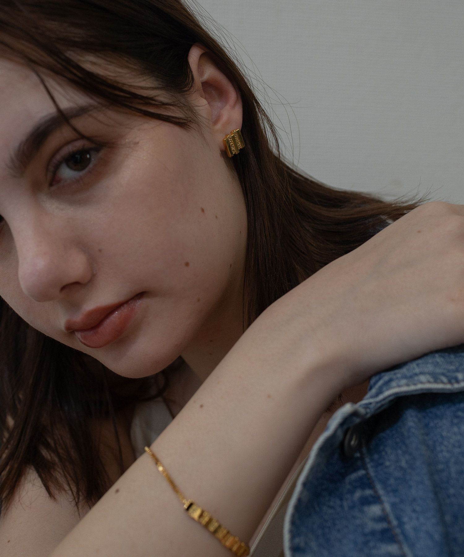 メタルタイルチェーンブレスレット