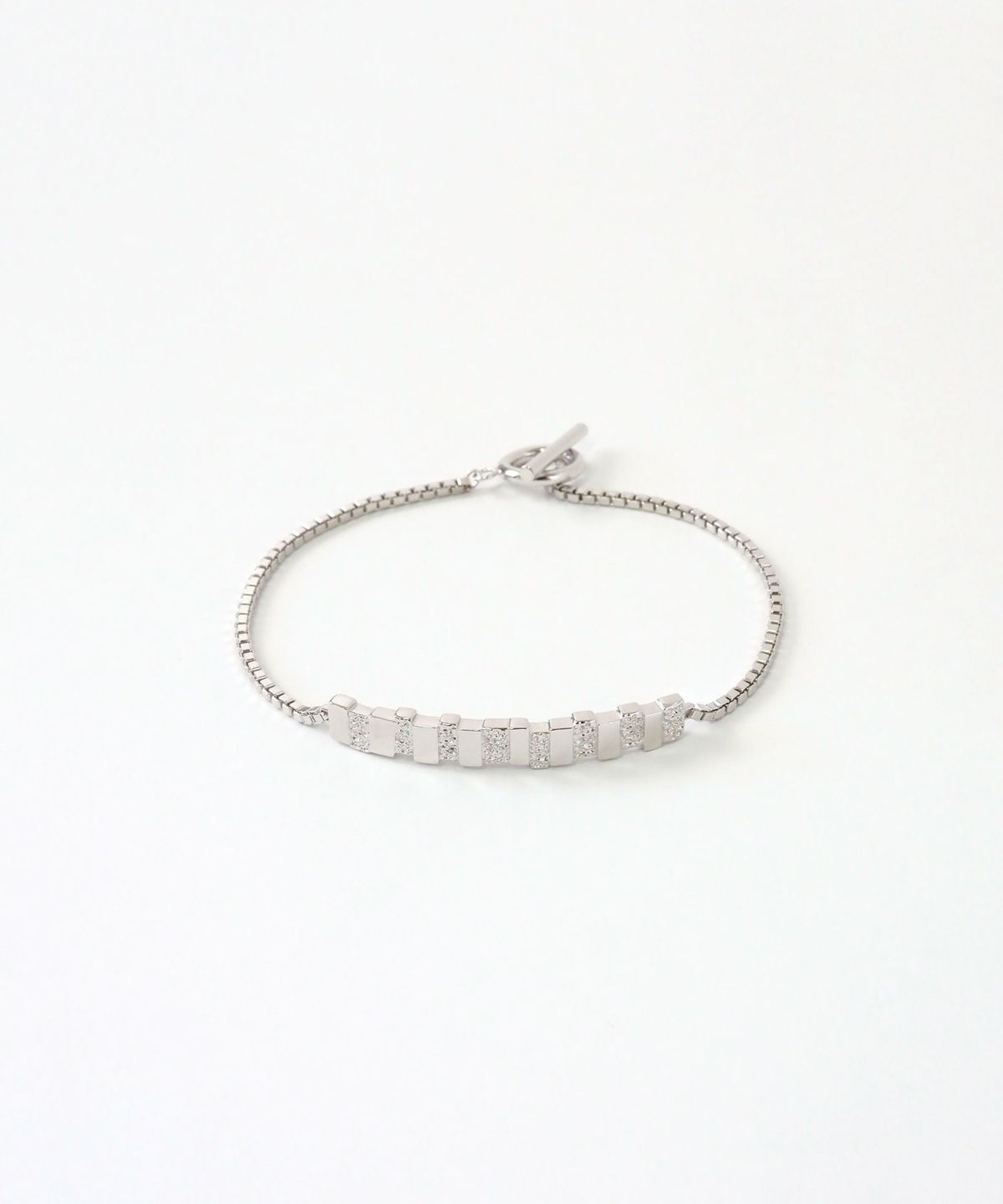 メタルタイルチェーンブレスレット