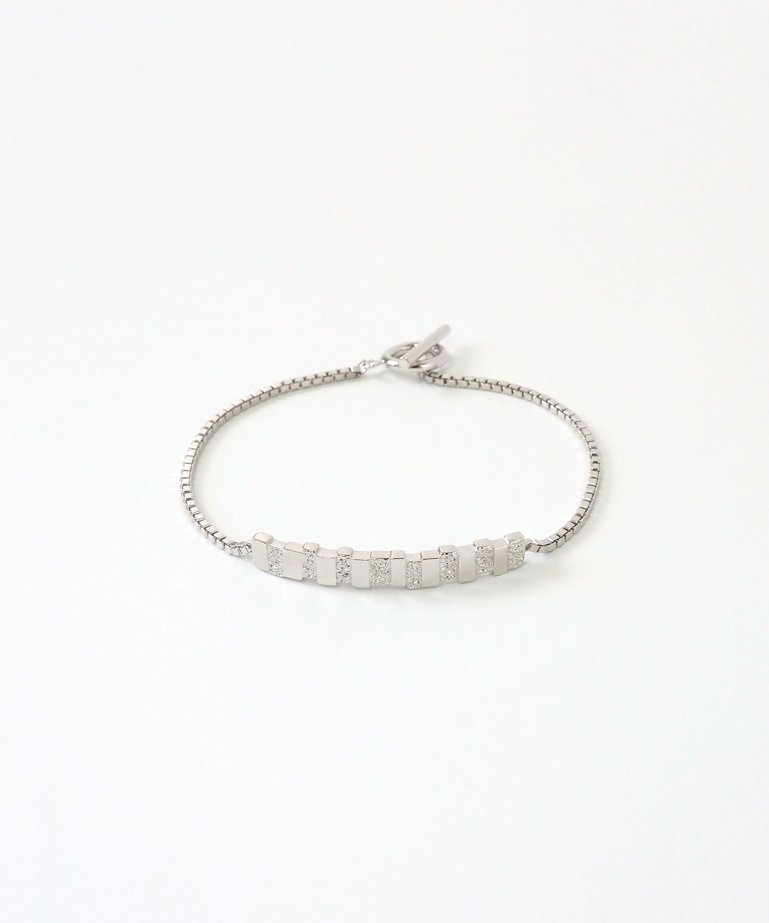 メタルタイルチェーンブレスレット