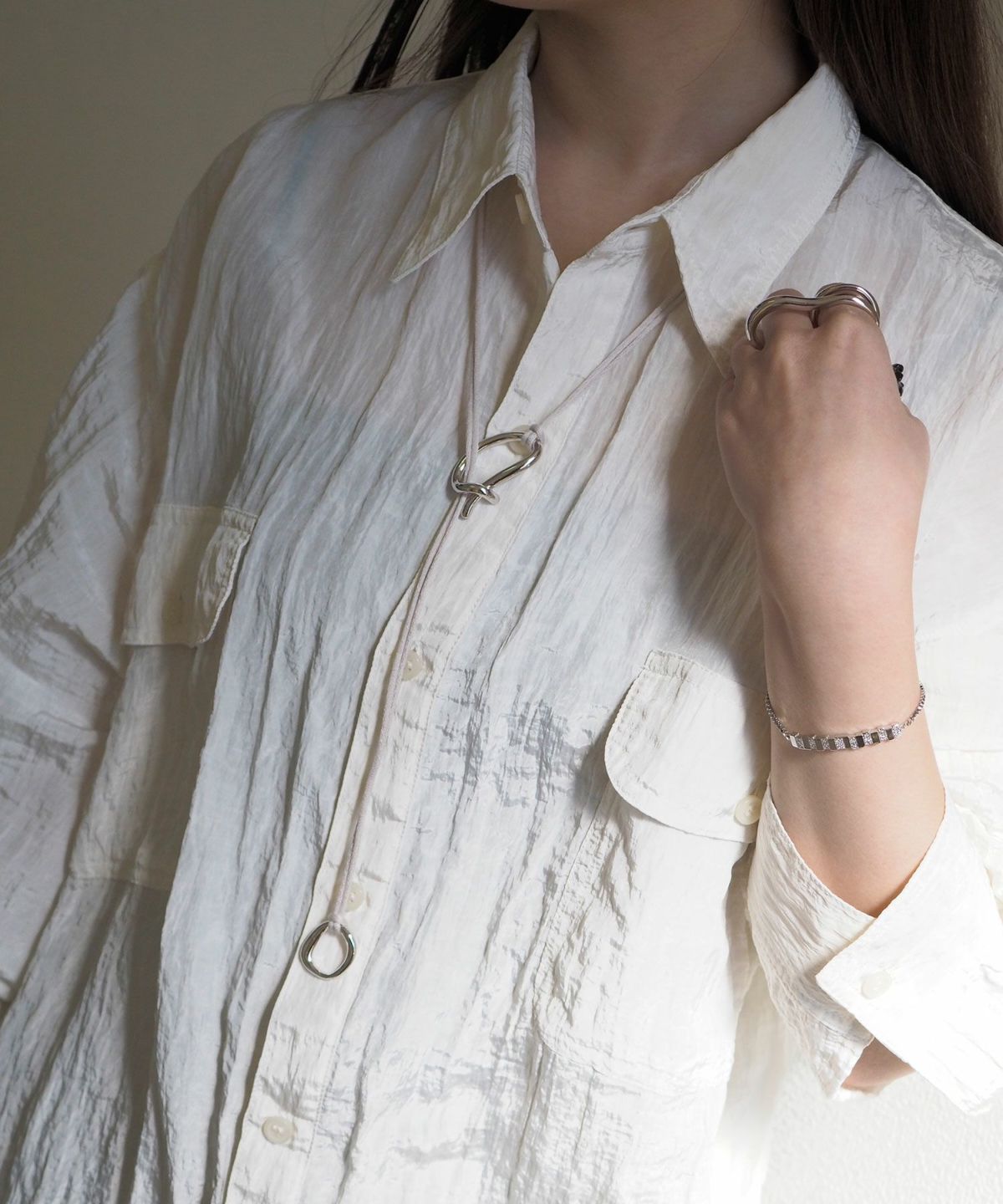 メタルタイルチェーンブレスレット