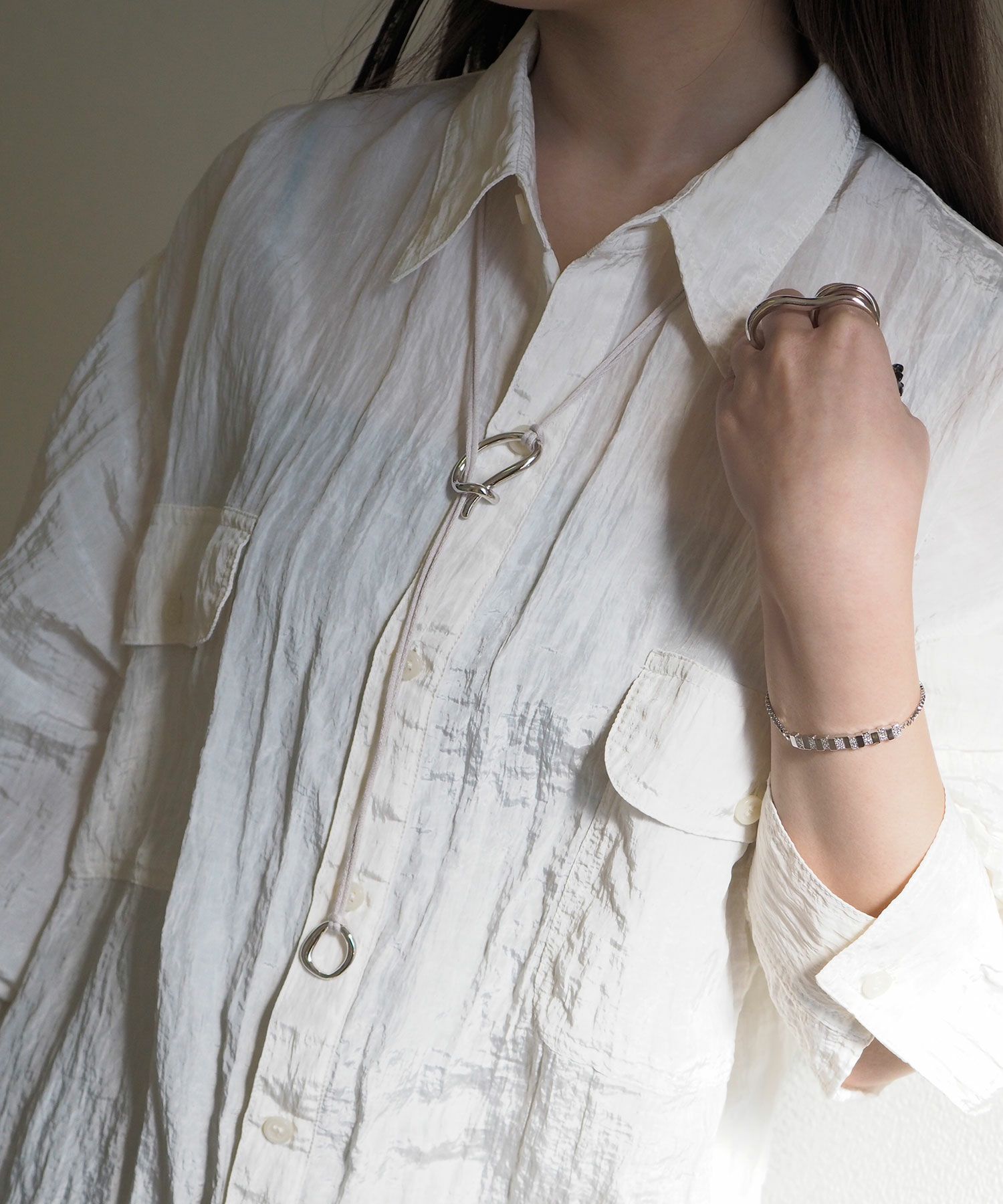 メタルタイルチェーンブレスレット