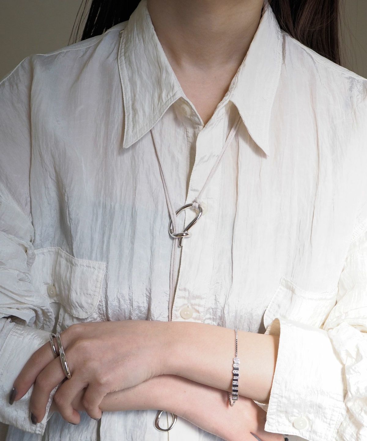 メタルタイルチェーンブレスレット