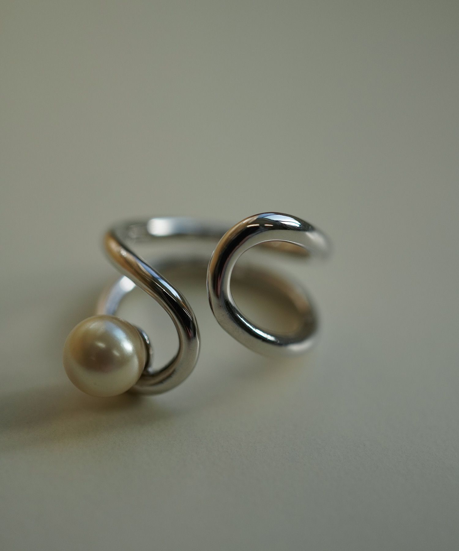 アシメパールリング