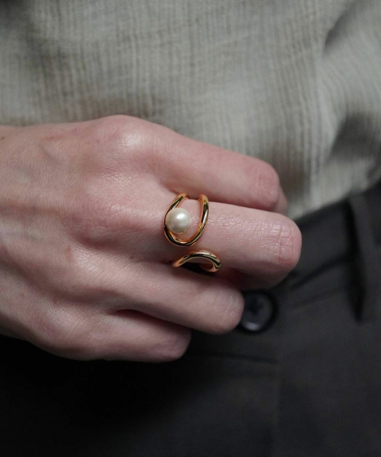 アシメパールリング