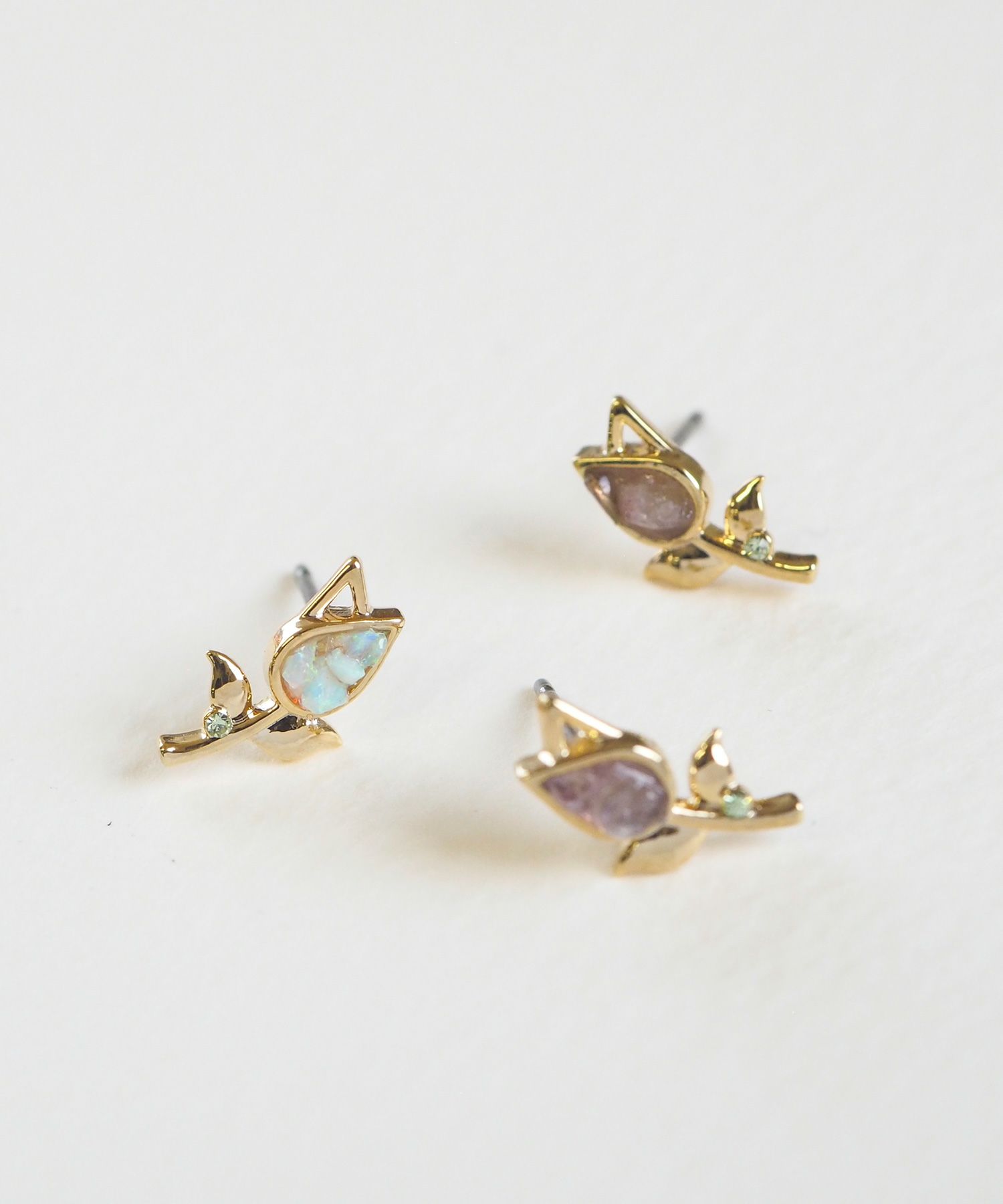 ナチュラルストーンチューリップチタンポストピアス【MUK Dreamy stone】