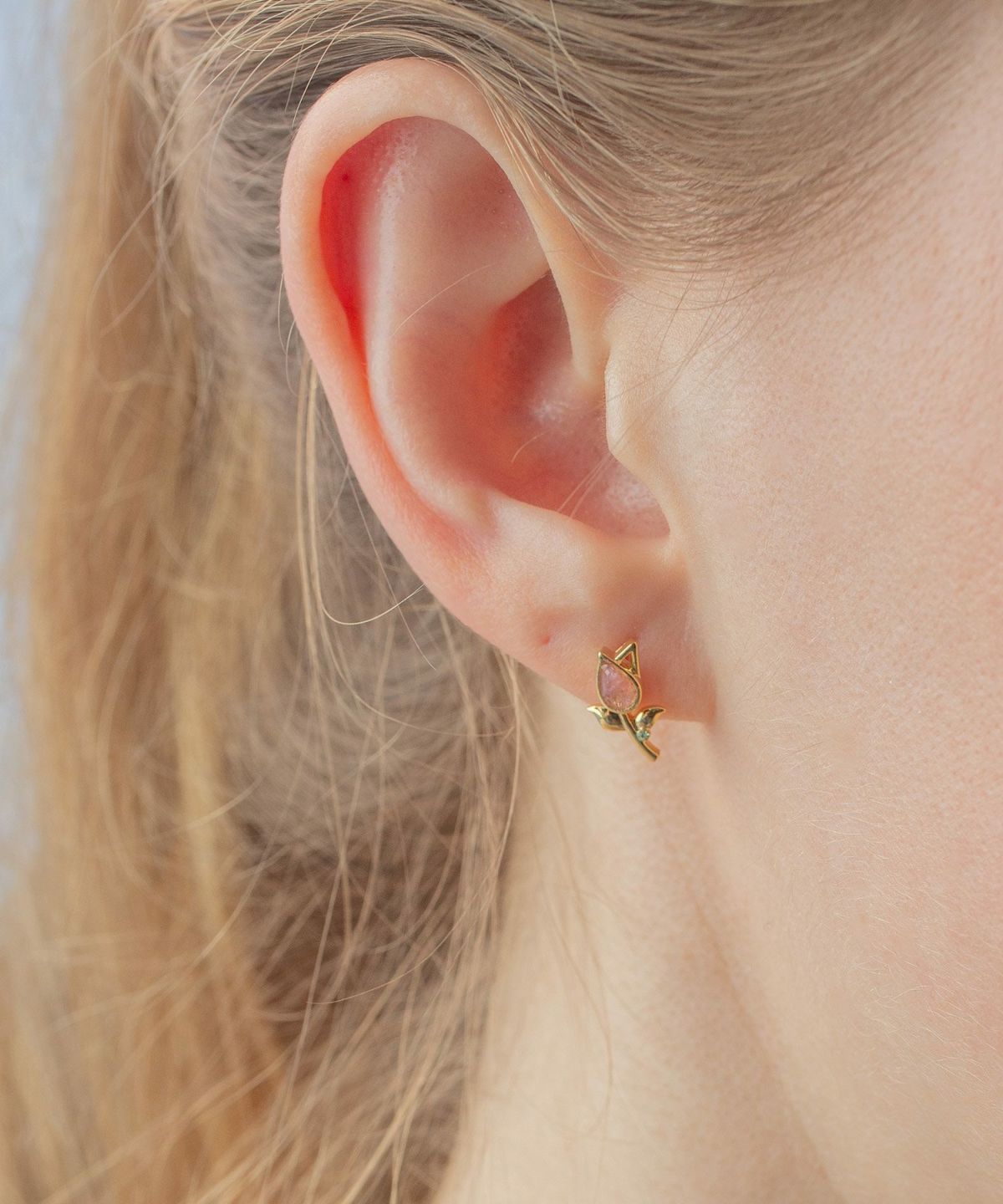 ナチュラルストーンチューリップチタンポストピアス【MUK Dreamy stone】