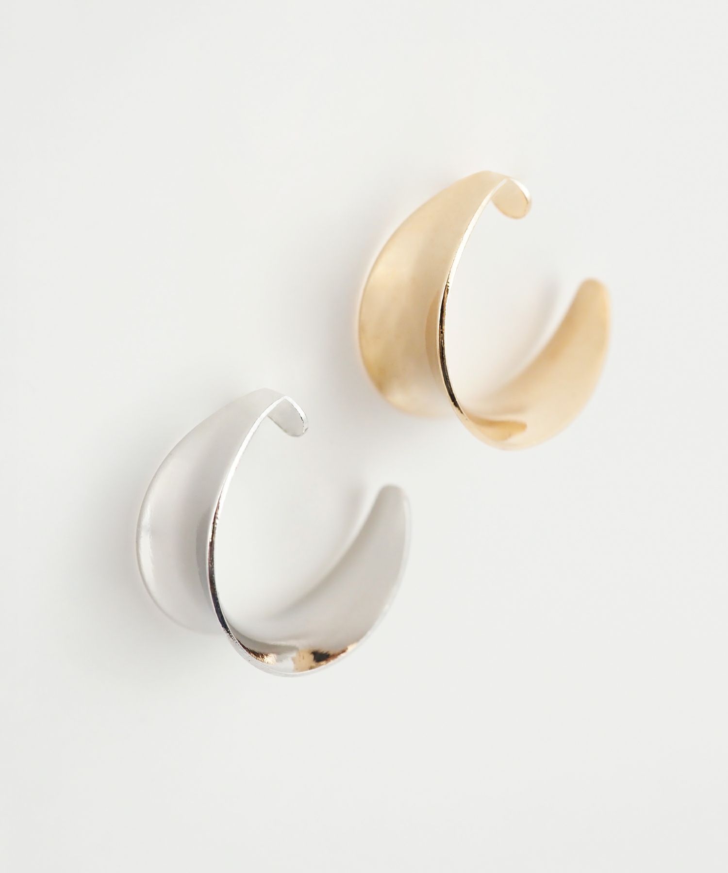 ワイドフープシールピアス【シールピアスLibre】