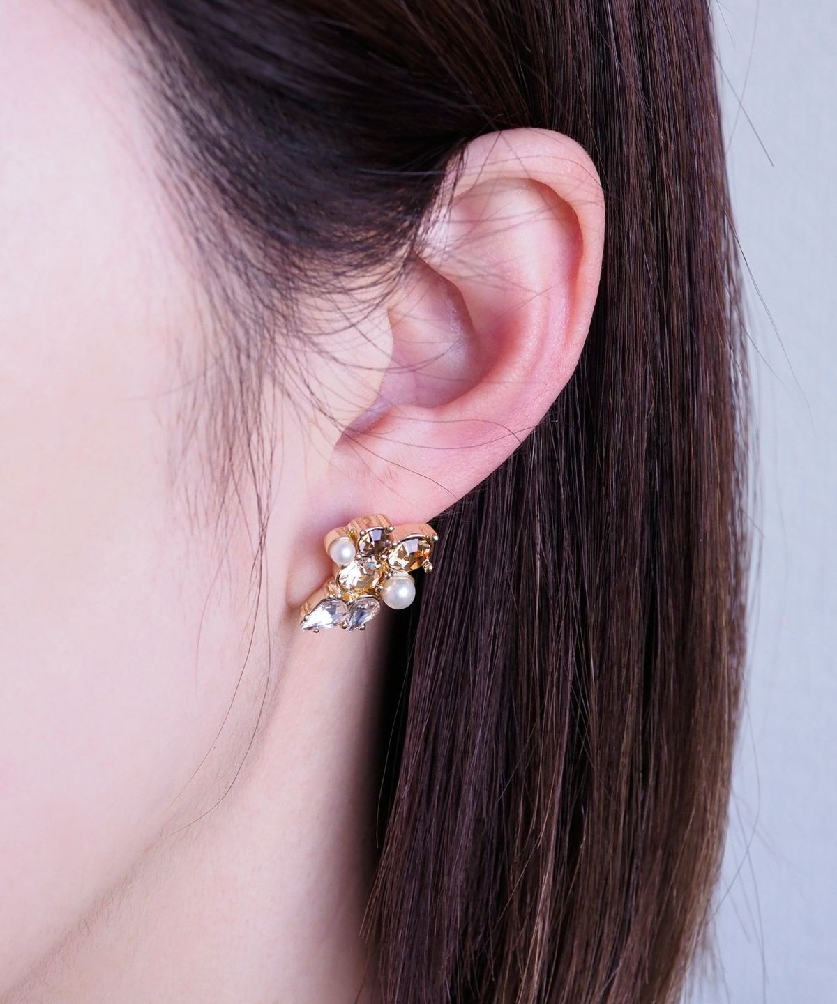 リベリュールカラービジューチタンポストピアス