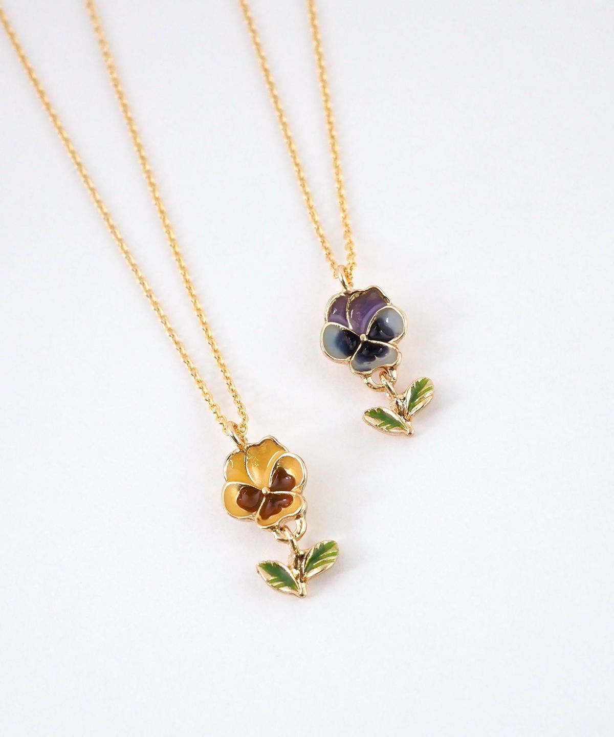 スイングリーフパンジーエポネックレス