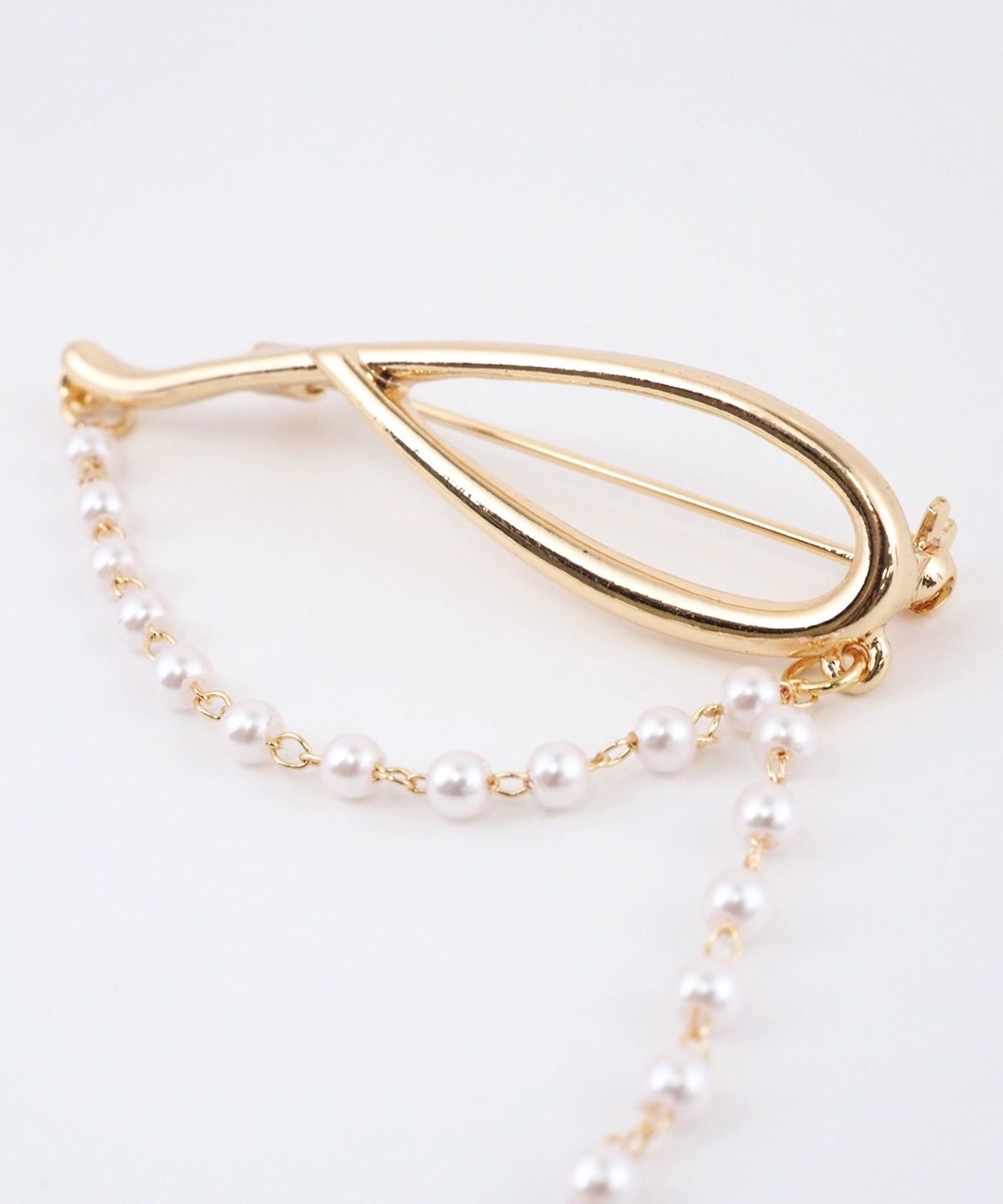 ニュアンスパールチェーンブローチ