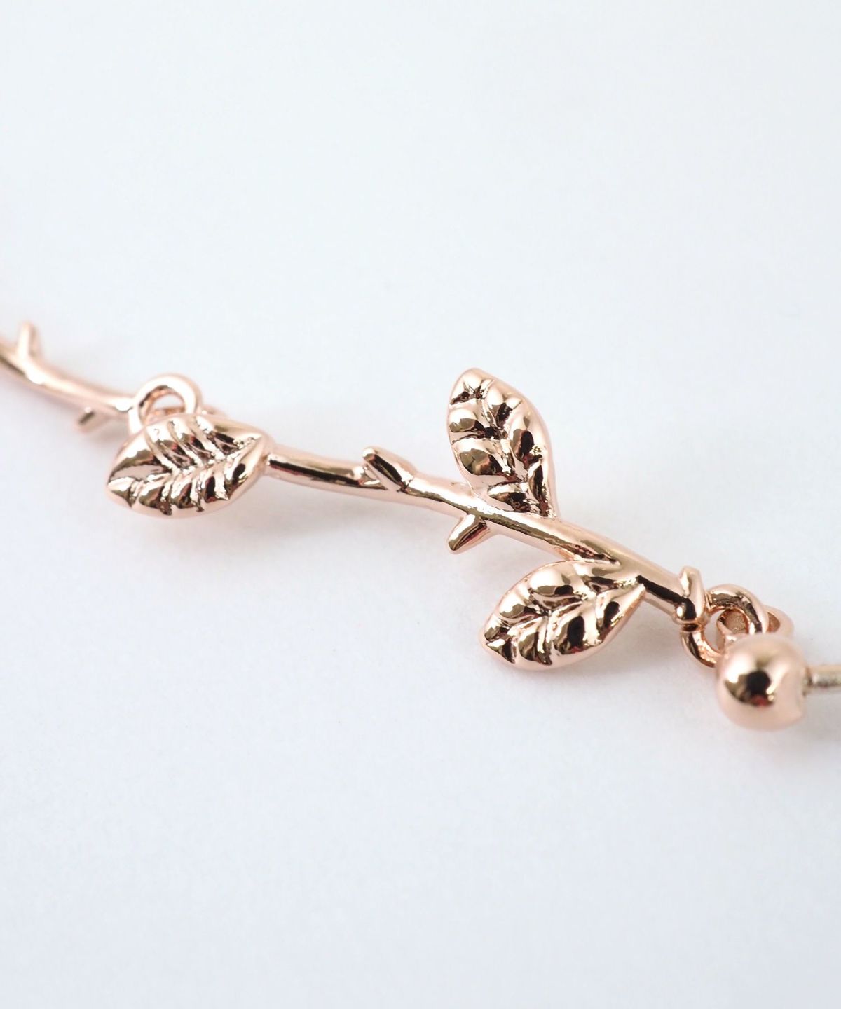 ローズロングイヤリング【MUK shady sophy】