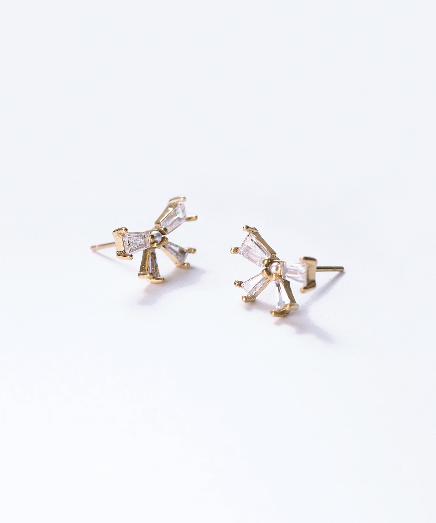 リボンジルコニアサージカルステンレスピアス