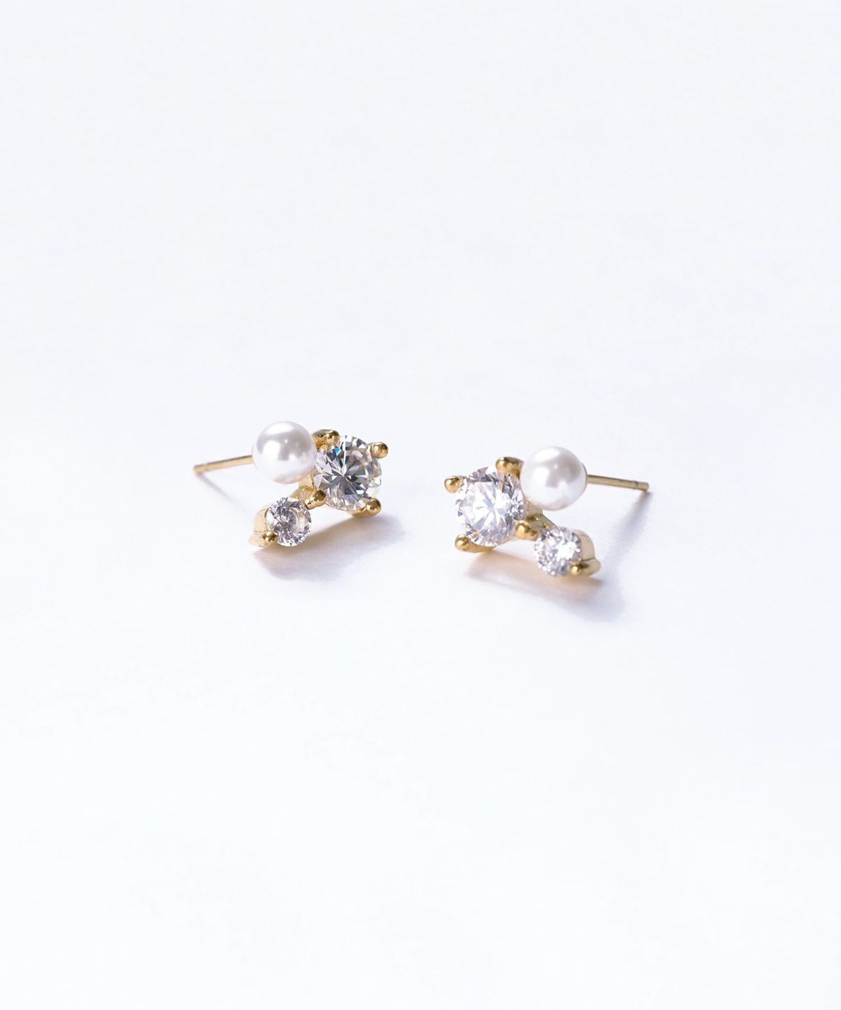 ジルコニアパールサージカルステンレスピアス