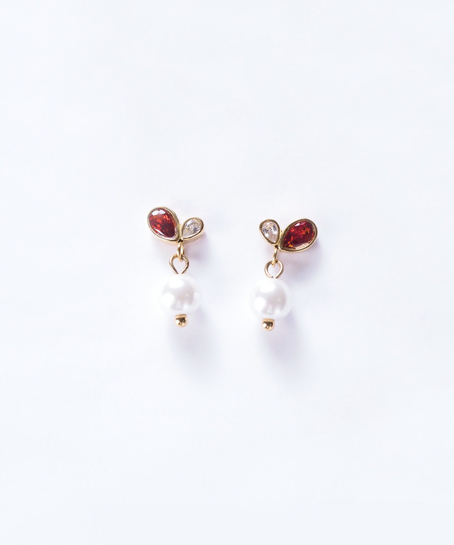 リーフジルコニアサージカルステンレスピアス