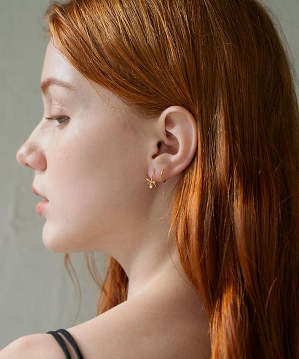 リボンスパイラルピアス