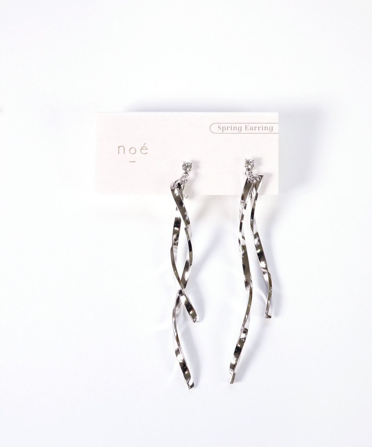 ツイストウェーブバーIMFスプリングイヤリング