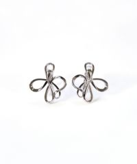 モノグラムIMUFURETイヤリング