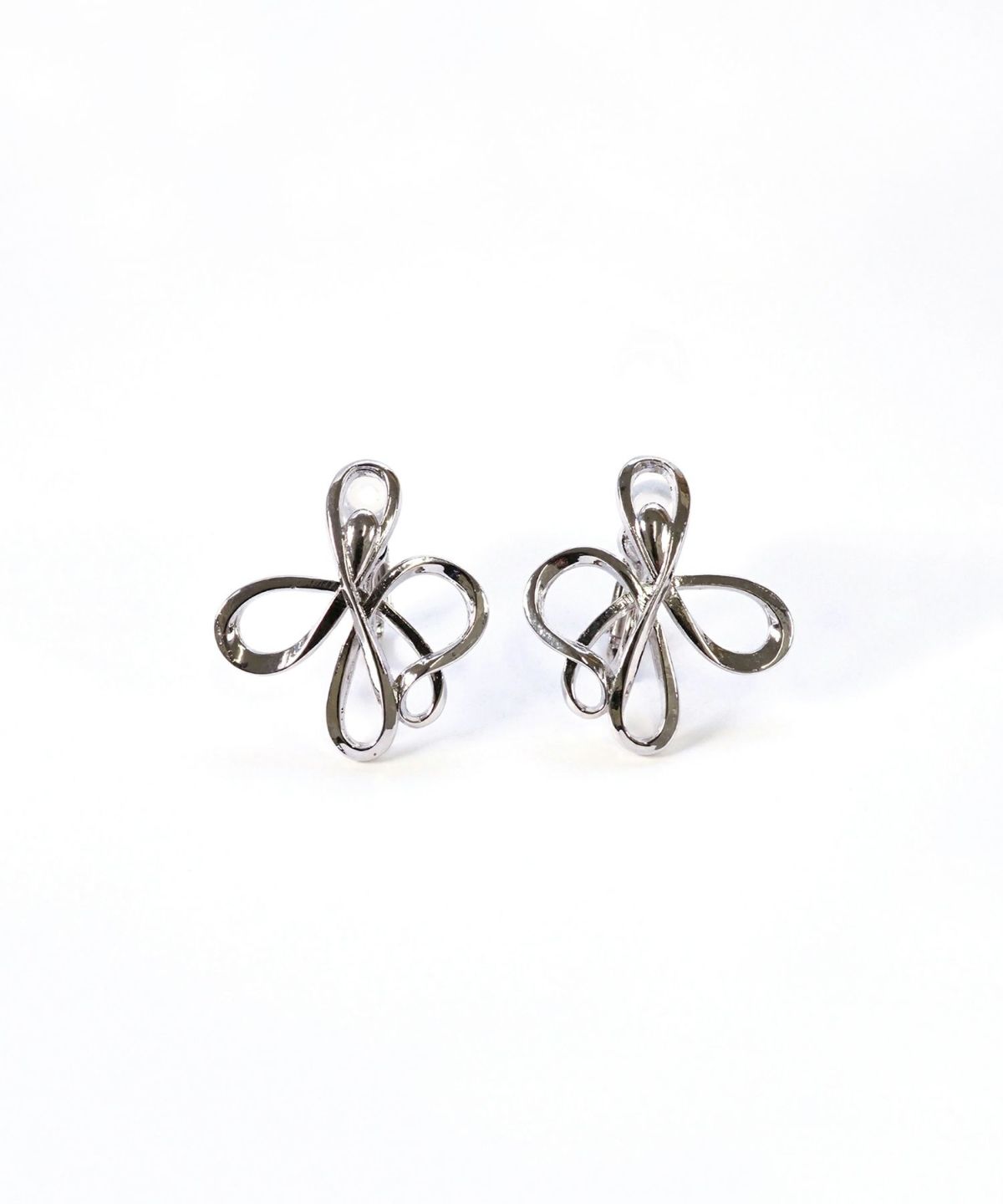 モノグラムIMUFURETイヤリング