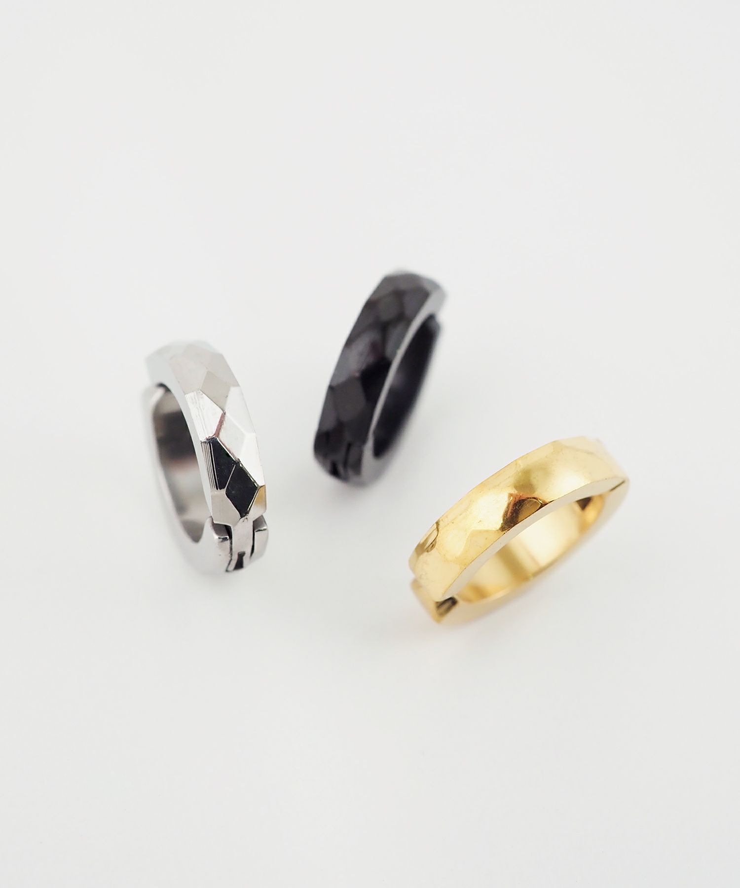 ダイヤカットワンタッチステンレスイヤリング