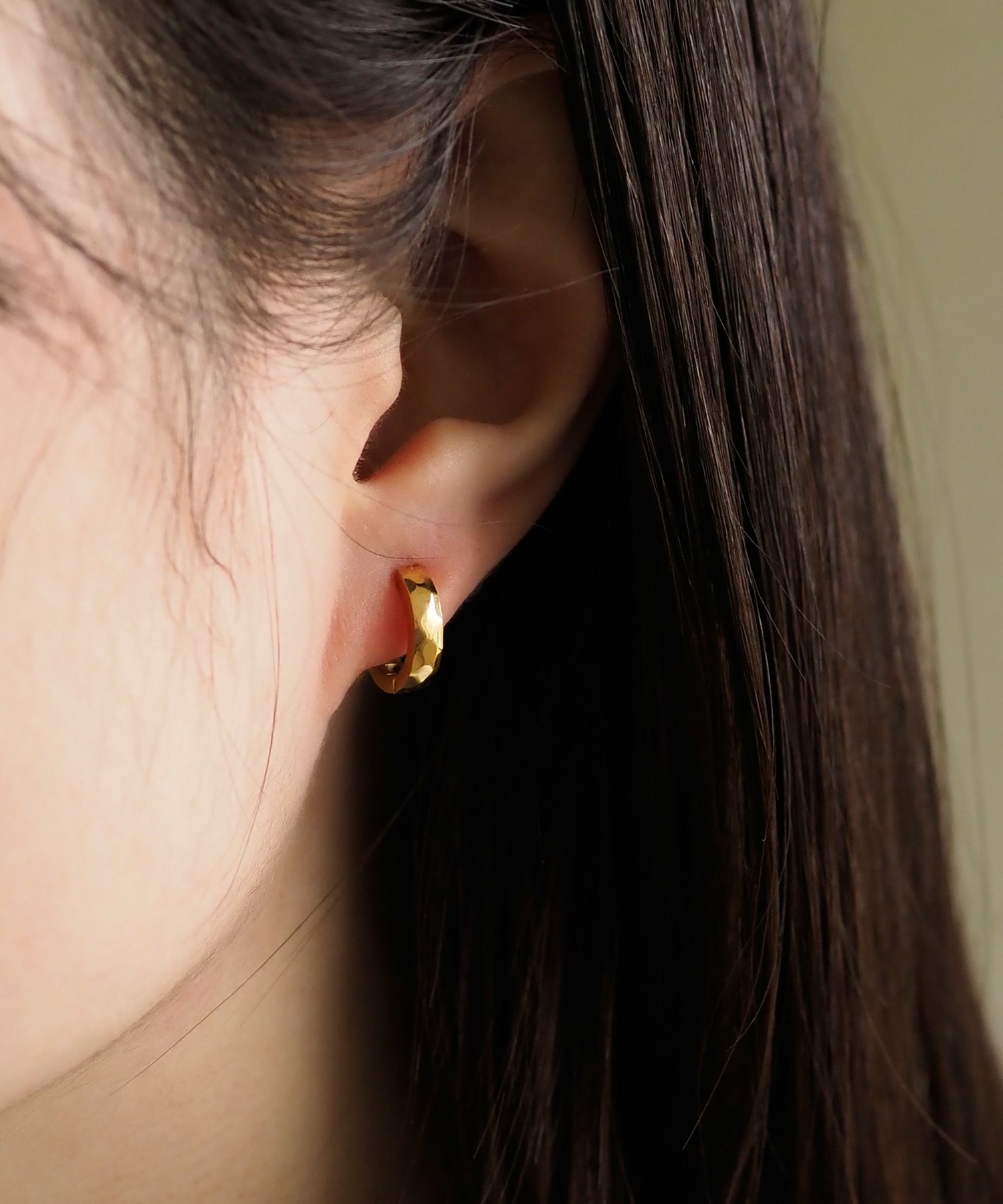 ダイヤカットワンタッチステンレスイヤリング