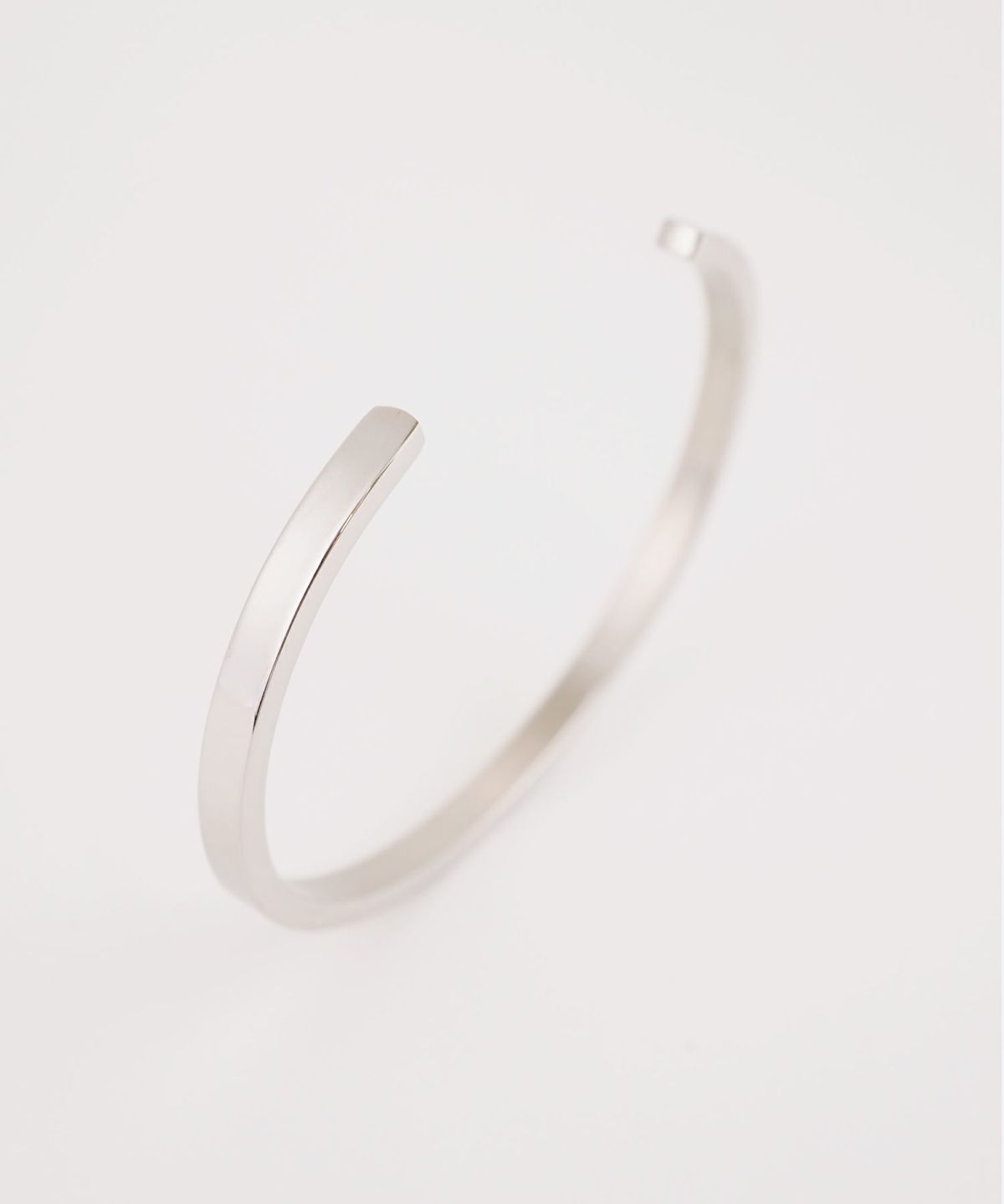 平打ちステンレスブレスレット