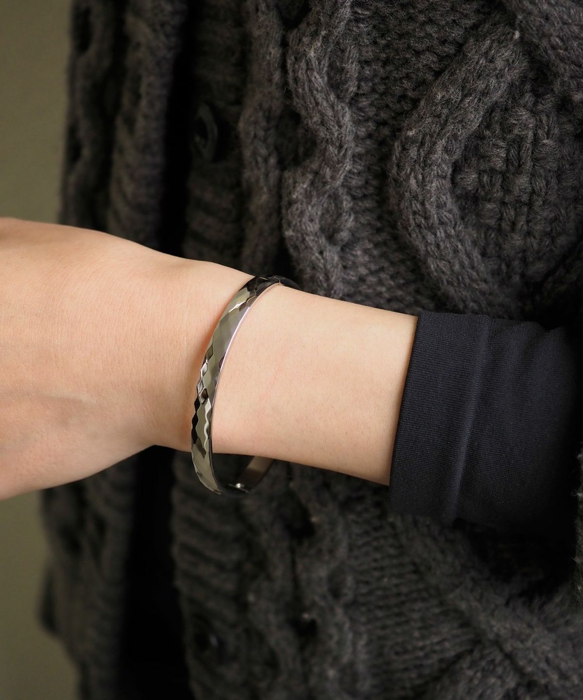 ダイヤカットステンレスブレスレット