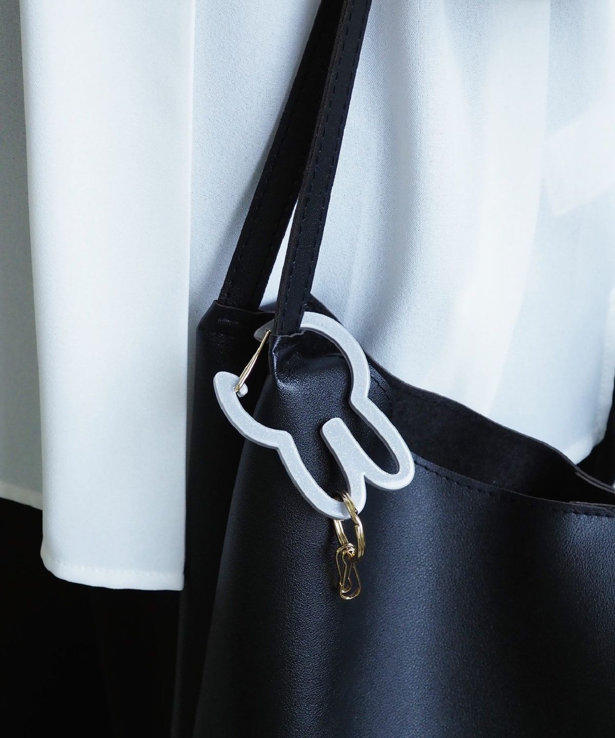 ミッフィー アクリルカラビナチャーム