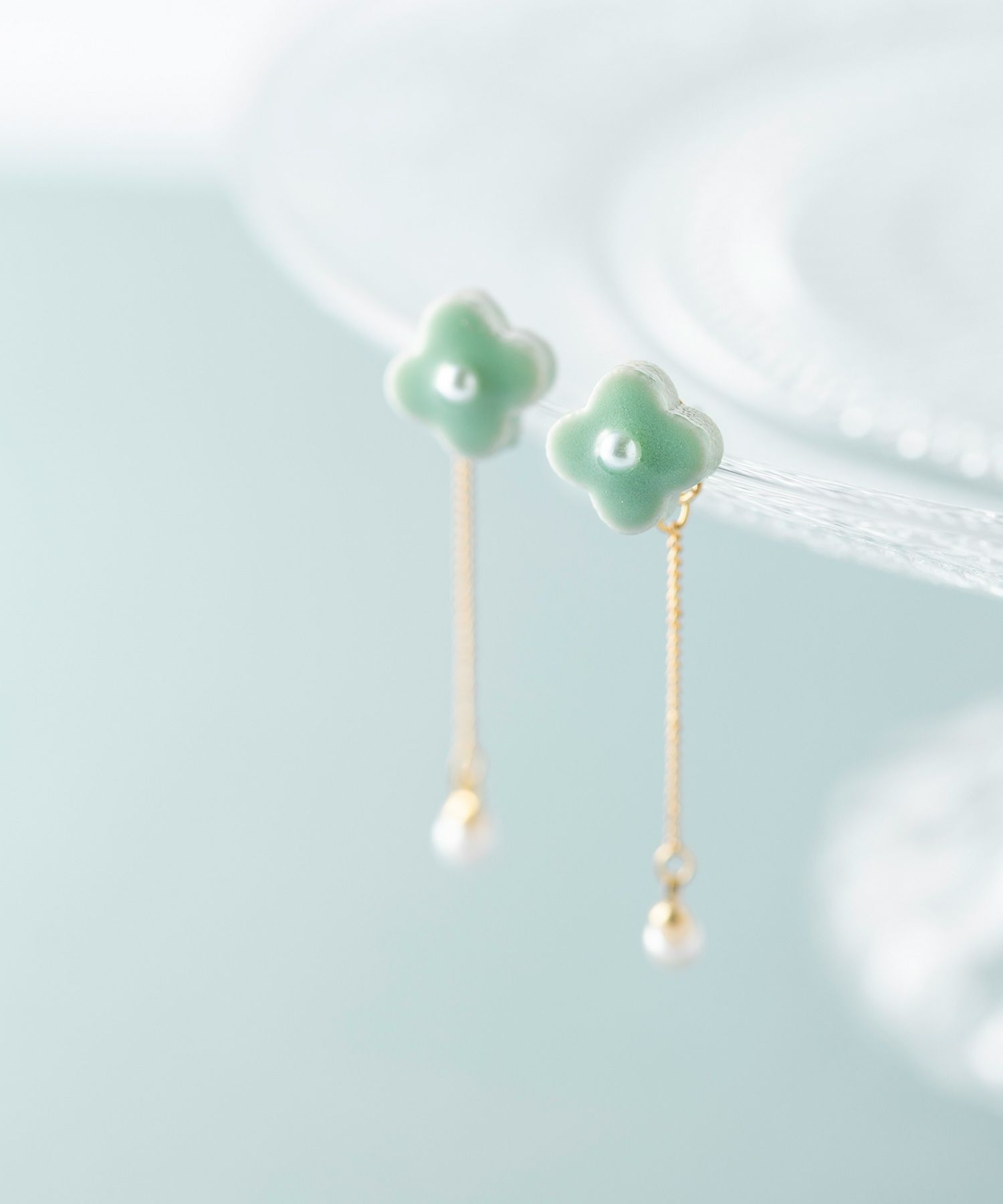美濃焼陶器小花パール×チェーンチタンポストピアス【MIKELO】