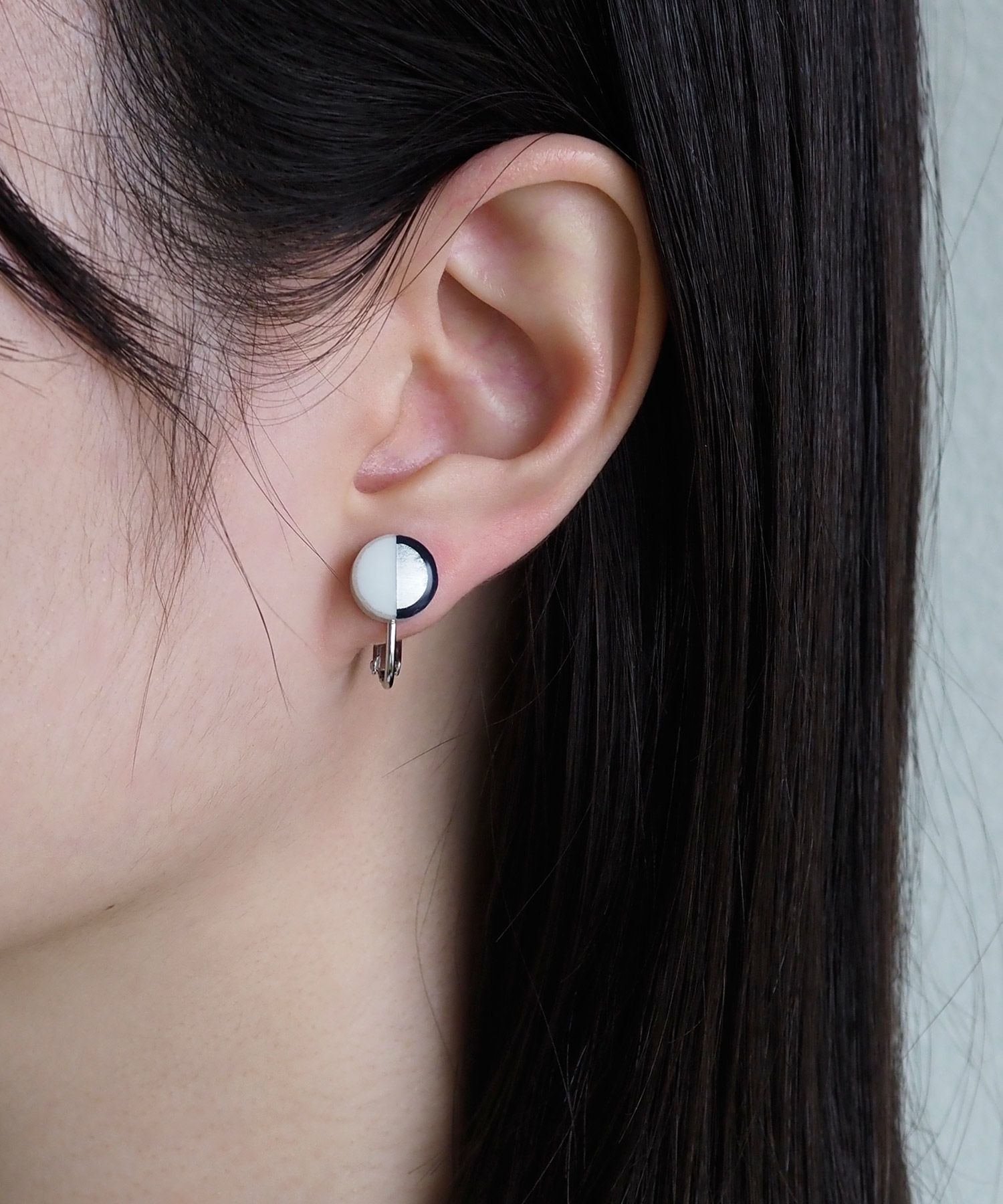 美濃焼陶器ハーフラインイヤリング【MIKELO】