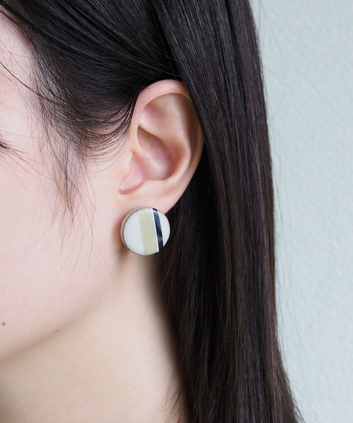 美濃焼陶器クラシックラインチタンポストピアス(19mm)【MIKELO】