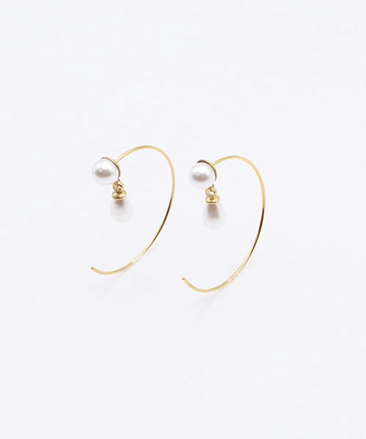 ラウンドパールフックサージカルステンレスピアス