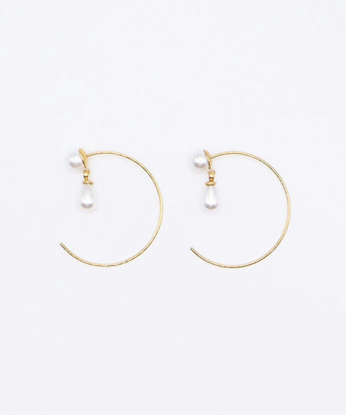 ラウンドパールフックサージカルステンレスピアス